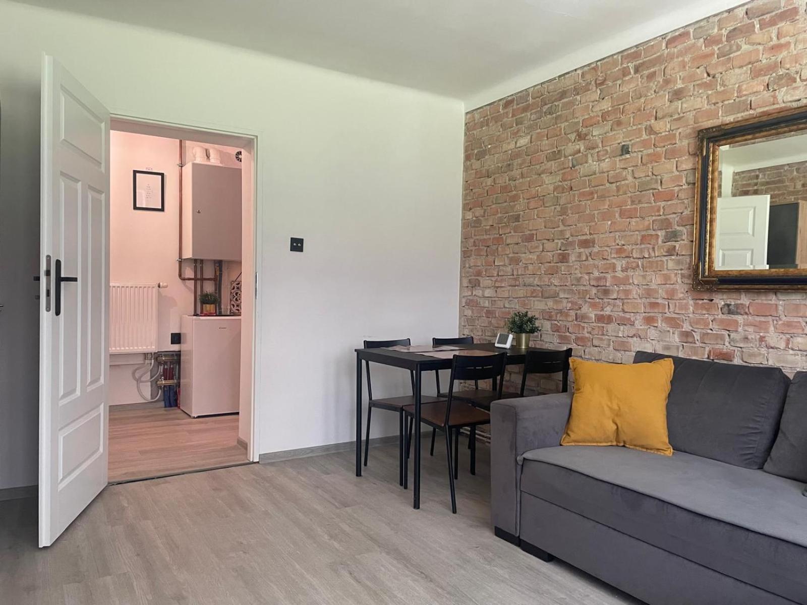 Apartment Zacisze Moniuszki- Parking Free