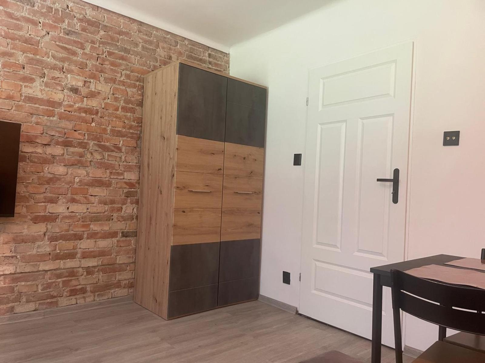 Apartment Zacisze Moniuszki- Parking Free *