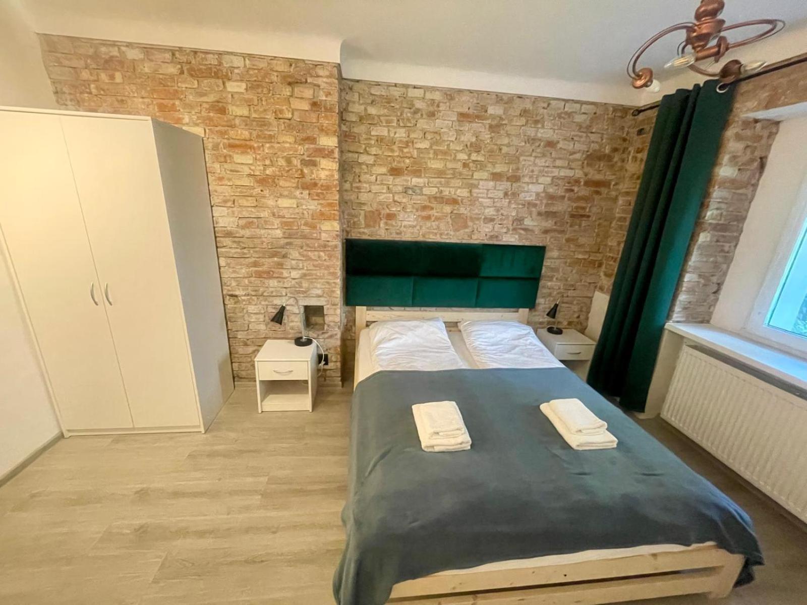 Zacisze Moniuszki- Parking Free Apartment Torun